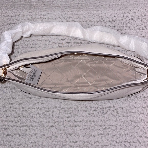 New Michael Kors MK Nicole Medium Shoulder Bag Tote Purse Vanilla White - Picture 9 of 14